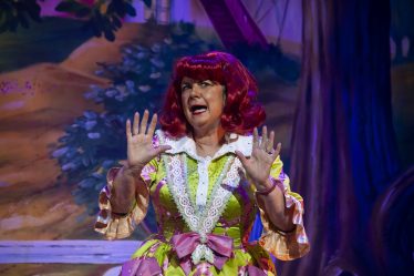 Elaine C Smith in Beauty at the Beast (2022) - King's Theatre, Glasgow. Image Credit Richard Campbell